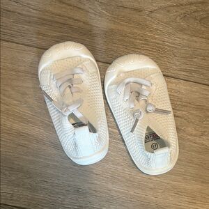 NWOT Baby Kids White Slip On Shoes